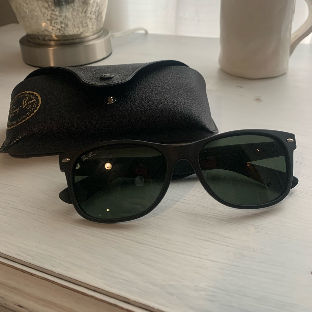 Kids Rayban sunglasses w/case.